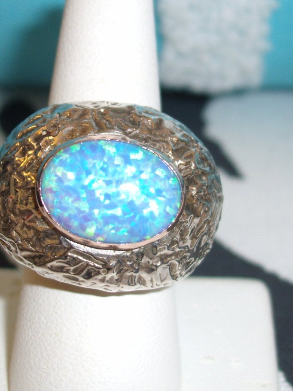 LAB CREATED OPAL AND 925 STERILVER SILVER RING SIZE 8 NEW - Picture 3 of 3